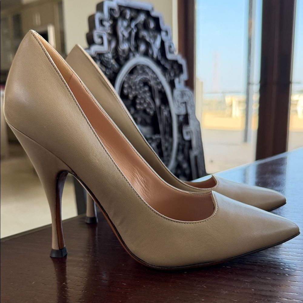 Chic Beige Women's Heels